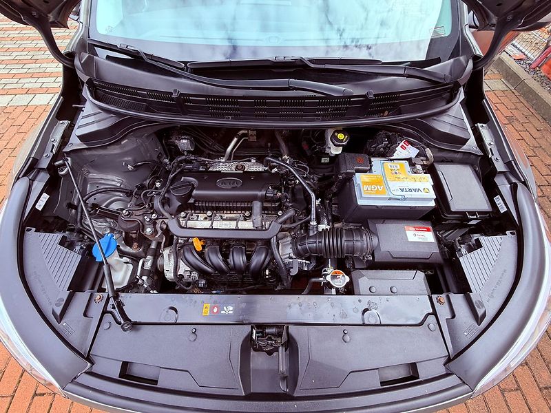 Kia Stonic 1.4 Edition 7, Serviska, 1.Maj - fotka 23 z 24