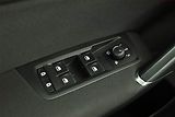 Volkswagen Touran (2020) 2.0 TDI, Automat, 7 míst - náhled 15