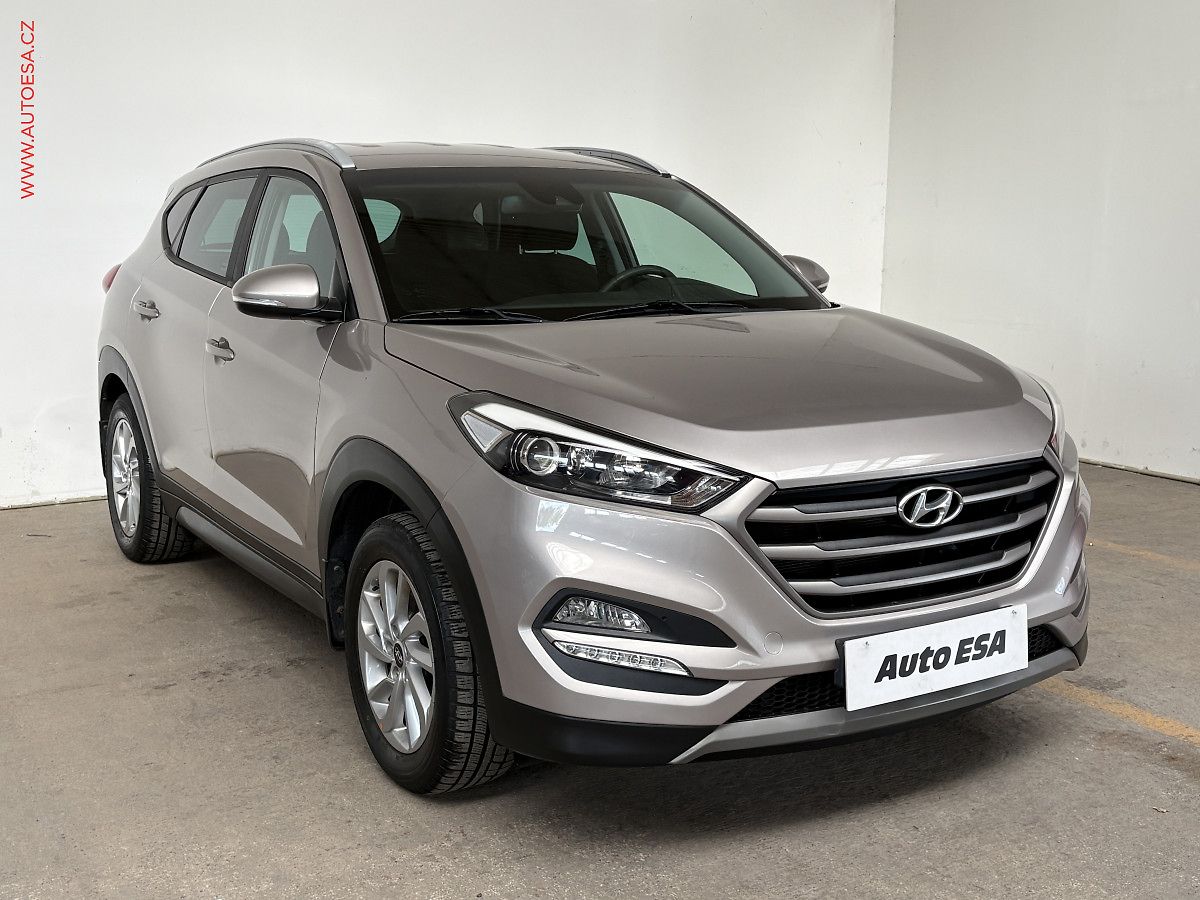 Hyundai Tucson 1.7 CRDi, 1.maj,ČR, Trikolor