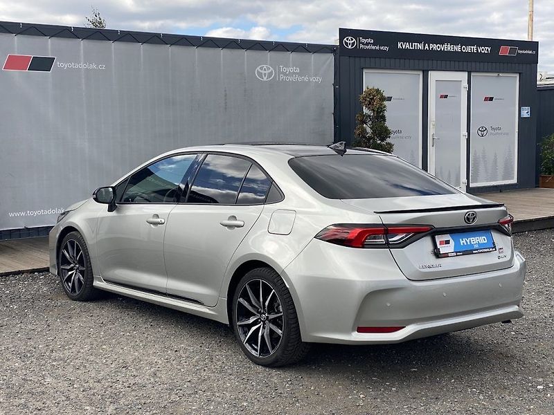 Toyota Corolla 1.8HEV, ČR, GR Sport, DPH - fotka 5 z 18