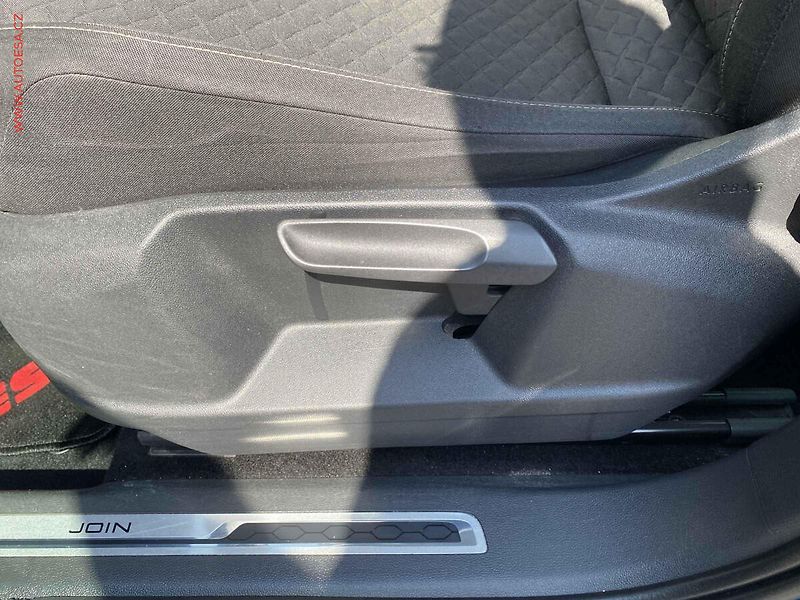 Volkswagen Tiguan (2019) 1.5TSi, Join, navi - fotka 14 z 18