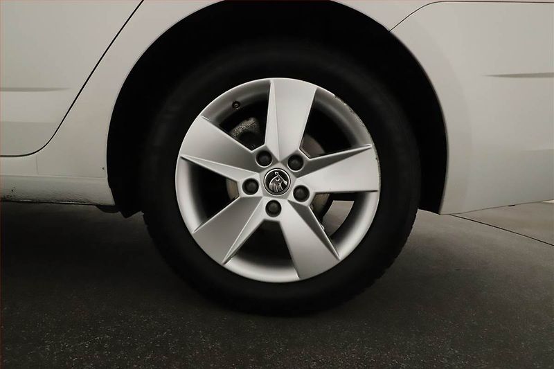 Škoda Octavia (2020) Ambition 1.5 TSI, ČR,1.maj - fotka 15 z 15