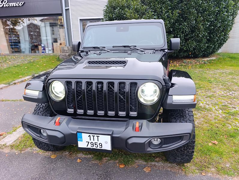 Jeep Gladiator (2021) Mojave 3,6 V6 - fotka 3 z 26