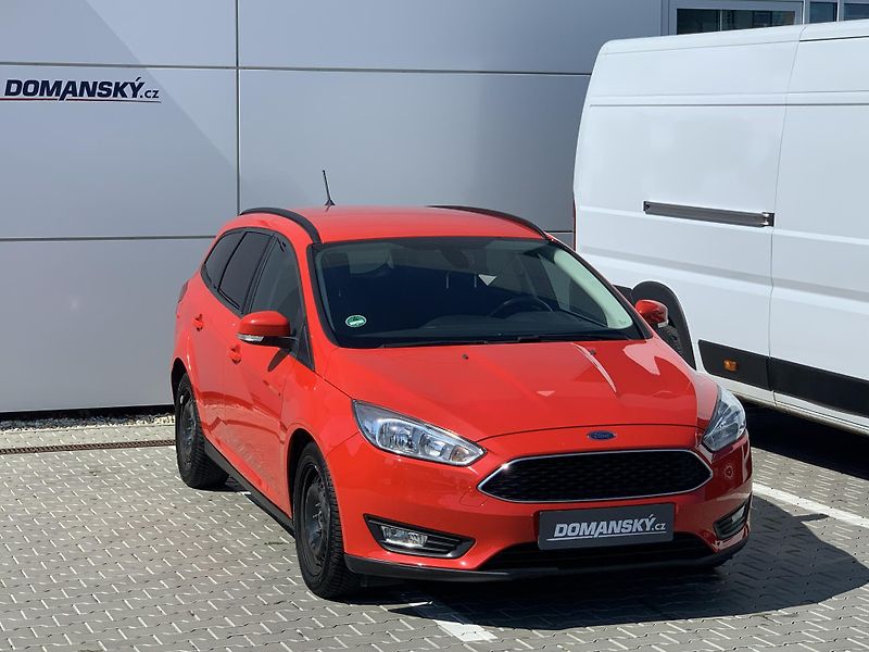 Ford Focus TREND 1.0 EcoBoost 92kW MAN6 - fotka 9 z 20