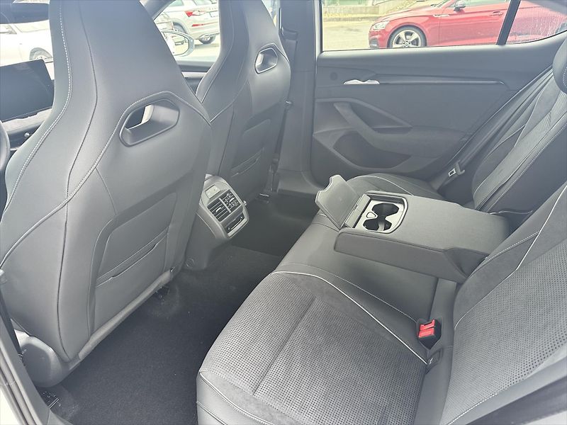 Škoda Superb (2026) 2,0 TDI 110 kW  Sportline - fotka 7 z 7