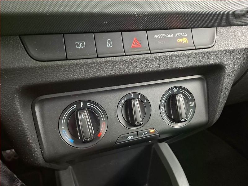 Škoda Fabia (2022) 1.0 TSI, ČR,1.maj - fotka 14 z 14