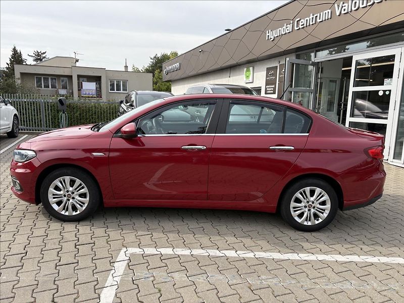 Fiat Tipo 1,4 i 16V Lounge - fotka 2 z 19