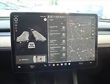 Tesla Model Y (2021) Long Range AWD 75kWh, SoH 92% - náhled 18