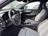 Volvo XC40 2,0 Plus B3 Black Edition 3760 - náhled 7
