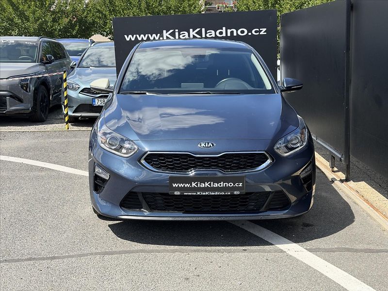 Kia Ceed 1,6 CRDI Exclusive - fotka 2 z 8