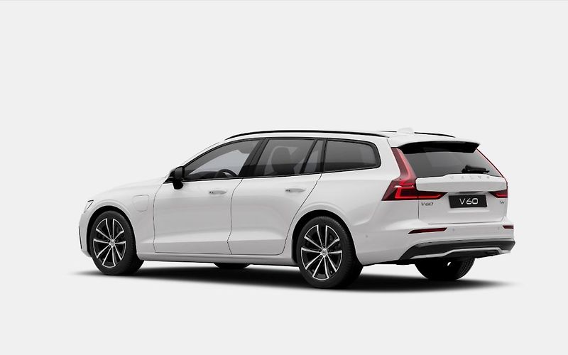 Volvo V60 (2026) T6 AWD Plug-in DARK PLUS - fotka 6 z 12