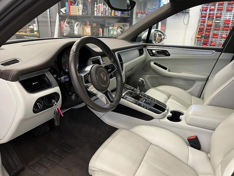 Porsche Macan S 3.0l 250 kW - fotka 8 z 20