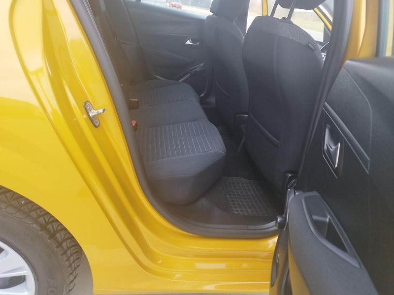 Peugeot 208 1.2i,volat-608 081 843 - fotka 15 z 17