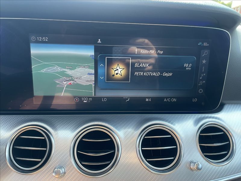 Mercedes-Benz Třídy E 2,0 4Matic ALL-TERREIN PANO LE - fotka 18 z 40