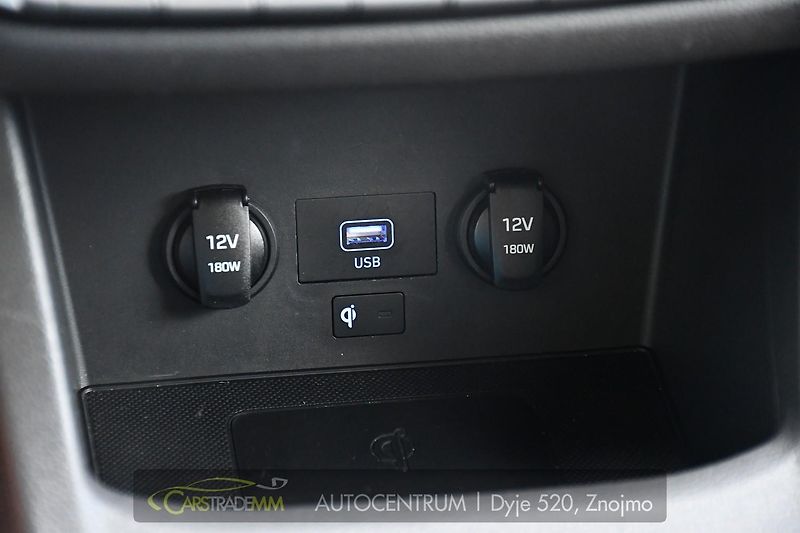 Hyundai i30 1.0T-GDI ČR FAMILY SMART DCT - fotka 34 z 52