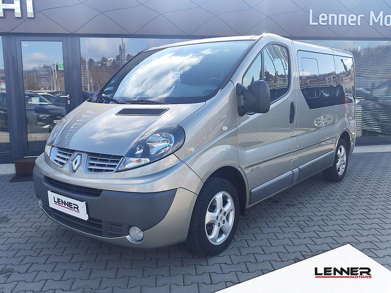 Renault Trafic 2.0 DCi/84kW Passenger - fotka 1 z 27