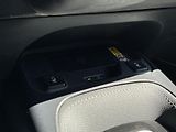 Toyota Corolla 1.8 HSD 140k e-CVT Style Tažné - náhled 20