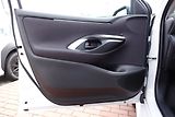 Toyota Yaris 1.5TNGA 125 - 1 CVT  Comfort T - náhled 9