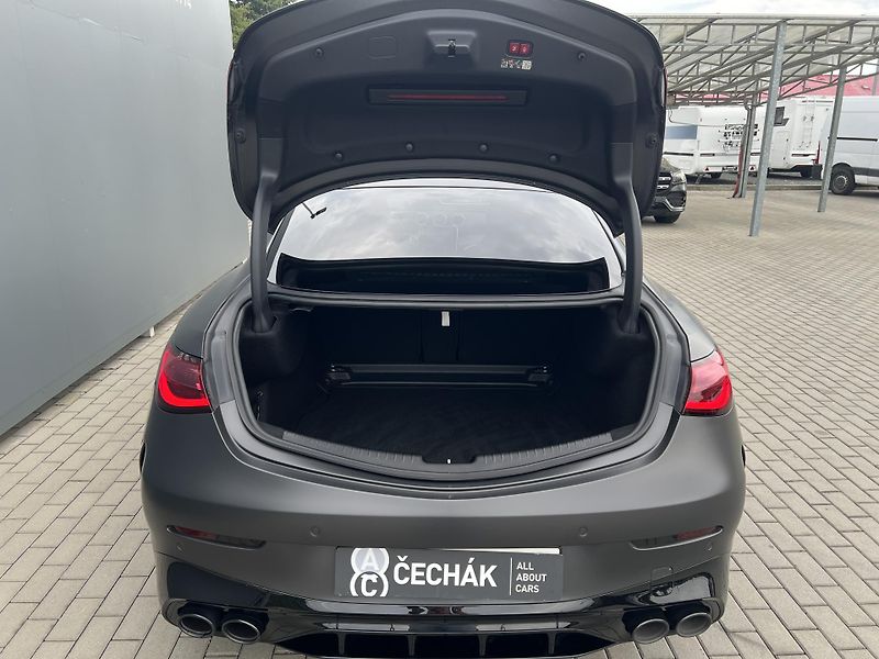 Mercedes-Benz CLE (2024) AMG 53 4MATIC 330kW - fotka 54 z 64
