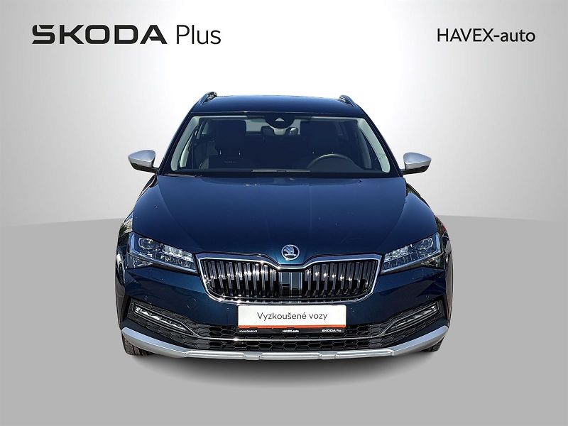 Škoda Superb (2024) Combi 2.0 TDI 4x4 DSG Scout - fotka 4 z 33