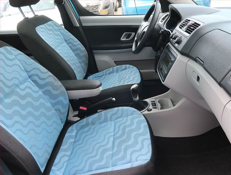 Škoda Roomster (2006) 1.4 16V, po STK, Tažné - fotka 9 z 13