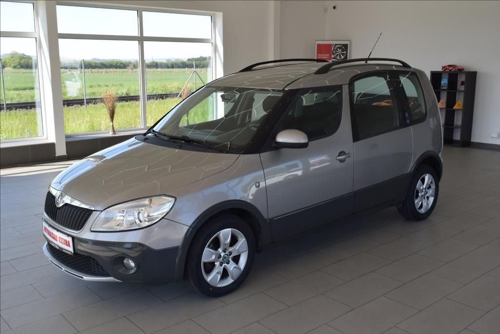 Škoda Roomster 1,2 TSi, 1.maj,SCOUT,digiklima