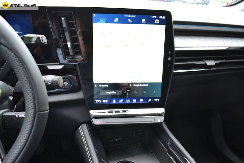 Renault Austral TECHNO MHEV 160 AUTO - fotka 22 z 51