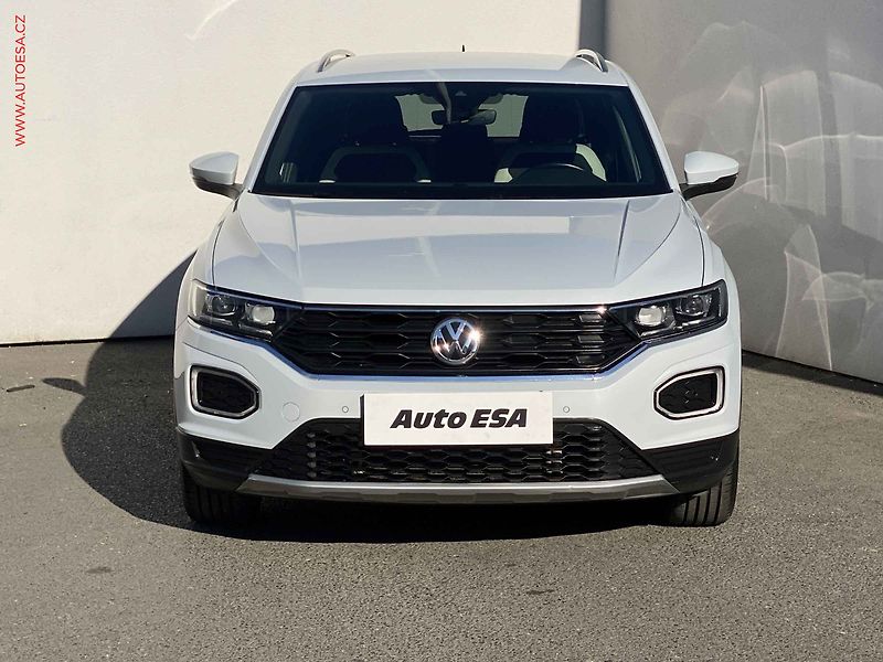 Volkswagen T-Roc (2018) 2.0 TSi 4x4, Highline, DSG - fotka 2 z 22