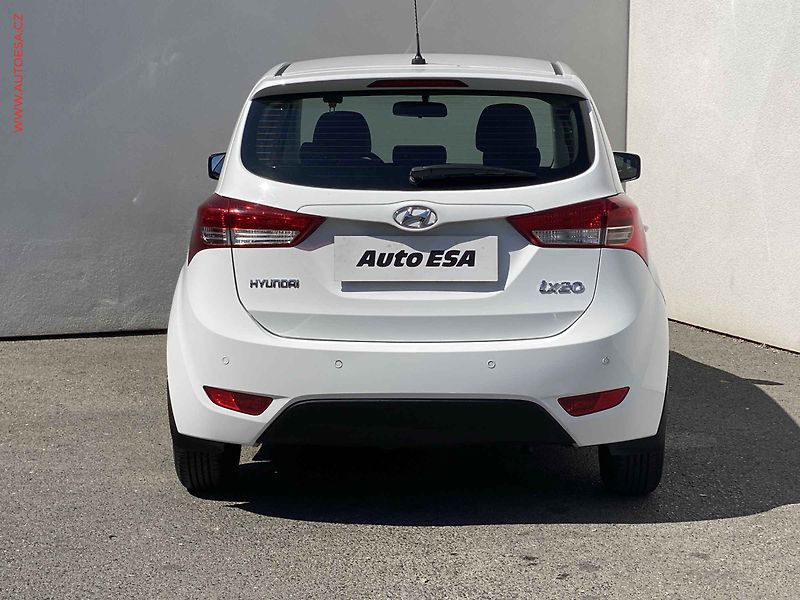 Hyundai ix20 (2019) 1.6i, ČR, servis.kniha, AC - fotka 5 z 15