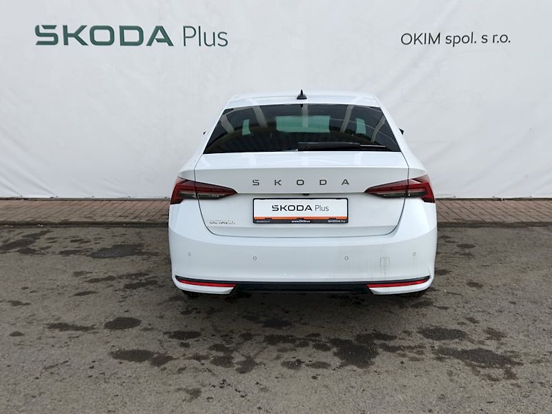 Škoda Octavia (2024) Top Selection 1,5 Tsi 110 Kw D - fotka 35 z 38