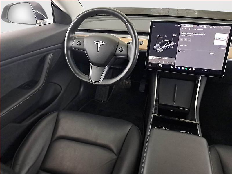 Tesla Model 3 (2019) Long Range 4WD 78kWh, SoH 83% - fotka 7 z 23