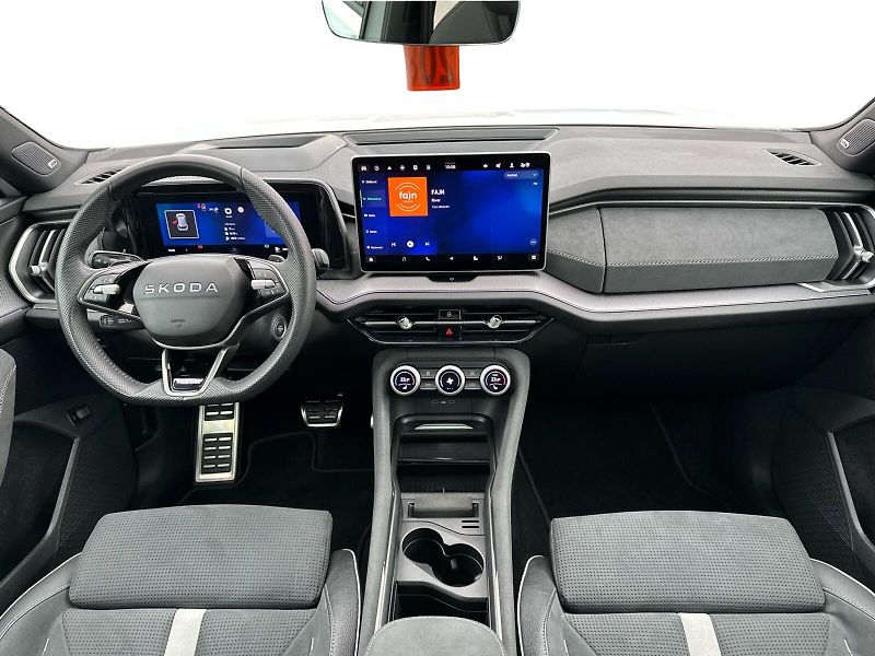 Škoda Kodiaq 2,0 TDI / 142 kW Sportline DSG - fotka 10 z 26