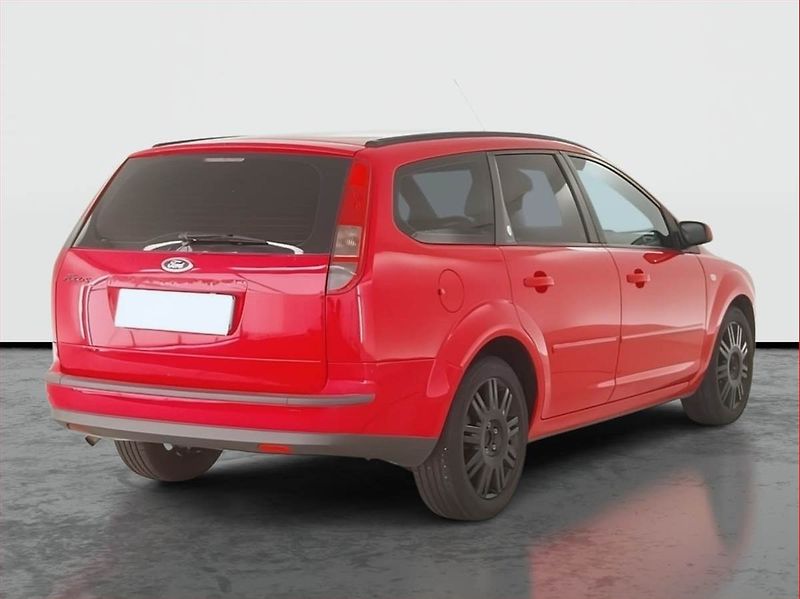 Ford Focus (2006) Ghia 1.6 16V, jezdí výborně - fotka 5 z 20