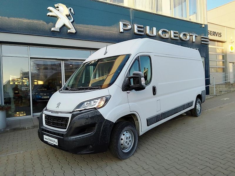 Peugeot Boxer (2024) 3500 L3H2 BlueHDi 140 MAN6 - fotka 5 z 34