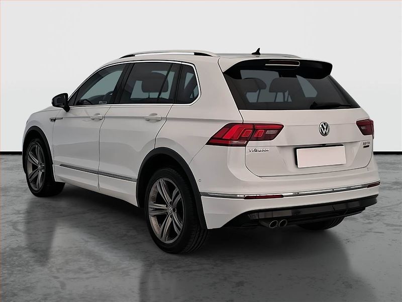 Volkswagen Tiguan (2017) R-Line 2.0 TDI, 4X4, Automat - fotka 4 z 20