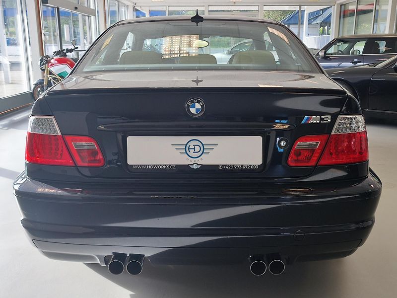 BMW M3 (2004) - fotka 8 z 31
