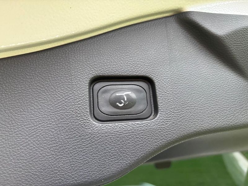 Ford Mondeo TITANIUM CZ AUT. TOP VÝBAVA ZÁ - fotka 15 z 26