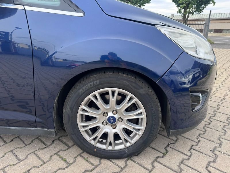 Ford Grand C-MAX (2011) AUTOMAT 2,0 TDCI NOVÁ STK - fotka 17 z 50