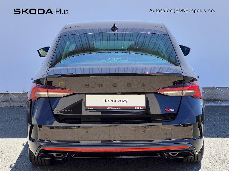 Škoda Octavia (2025) RS 2.0 TSI 195kW - fotka 9 z 33