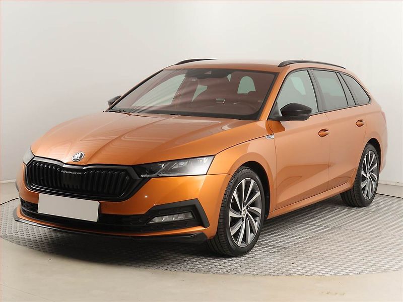 Škoda Octavia (2023) Sportline 2.0 TDI - fotka 2 z 20