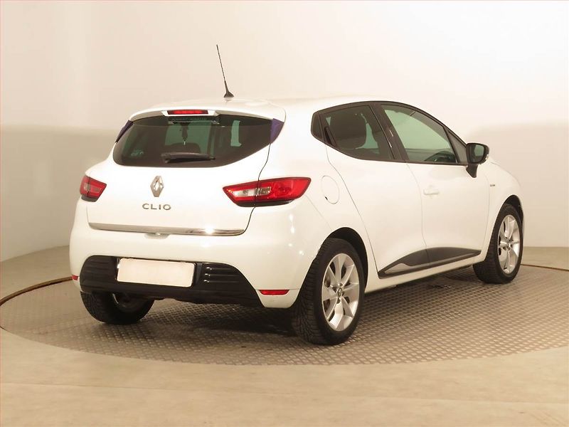 Renault Clio (2018) 1.2 16V, Serv.kniha, Tempomat - fotka 5 z 15