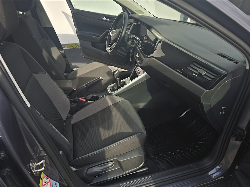 Volkswagen Taigo 1,0 TSi 70KW Life NAVI STK DPH - fotka 31 z 41