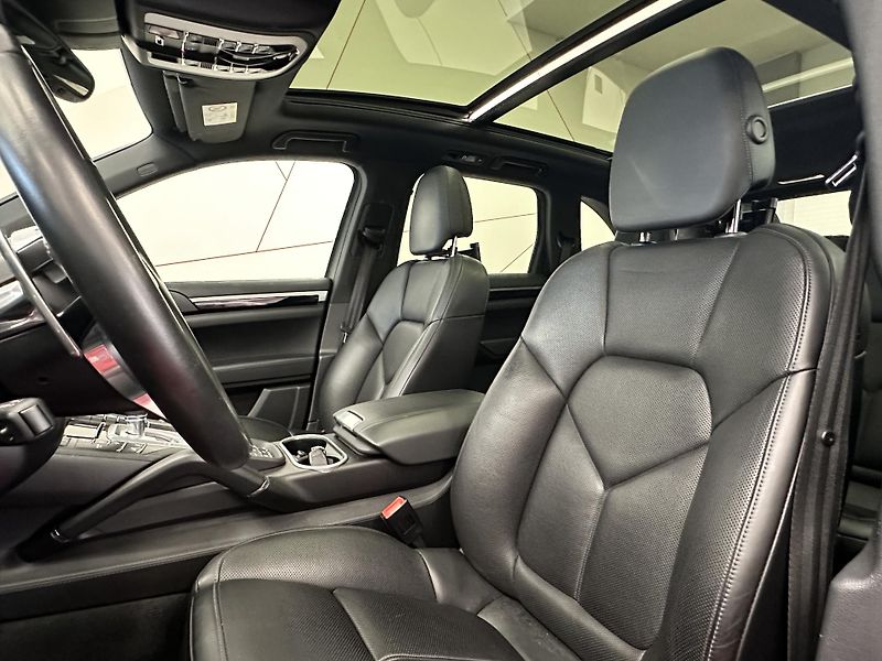 Porsche Cayenne (2016) V8 Diesel*Bose*Pano*TOP*DPH - fotka 7 z 17