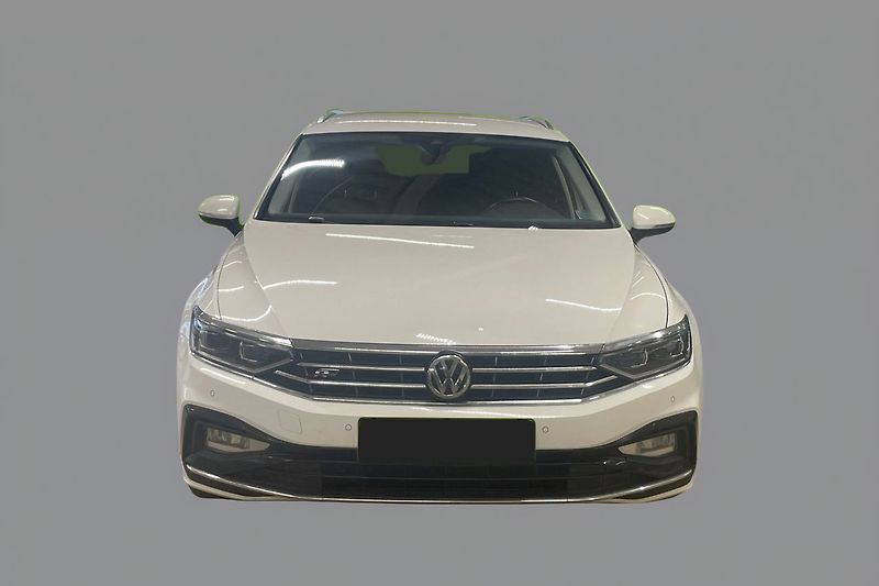 Volkswagen Passat TDI 4M R-Line Matrix NezT Taž - fotka 2 z 22