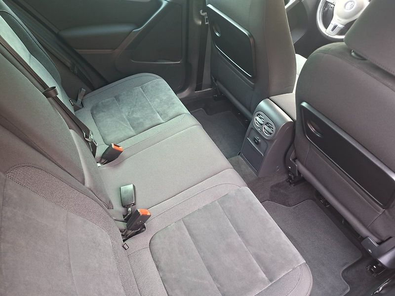 Volkswagen Tiguan (2014) 2.0TDI 103kW 6MAN - fotka 28 z 47