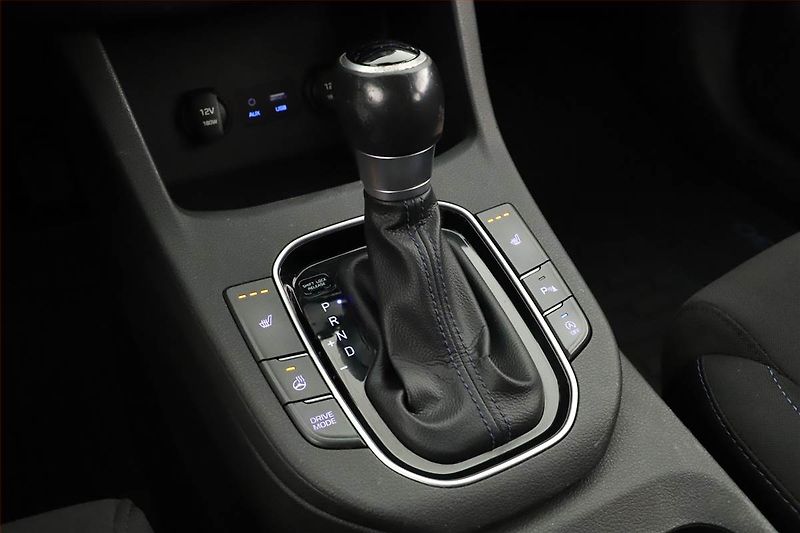 Hyundai i30 (2019) 1.4 T-GDI, Automat, Navi - fotka 10 z 16
