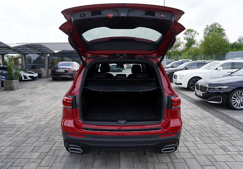 Mercedes-Benz GLB 200d 4Matic/AMG/AT/150 PS/Led - fotka 11 z 41