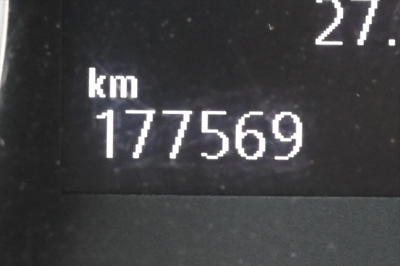 Volkswagen Crafter 2,0 TDI 103kW L3H2 Záruka až 5 - fotka 17 z 26