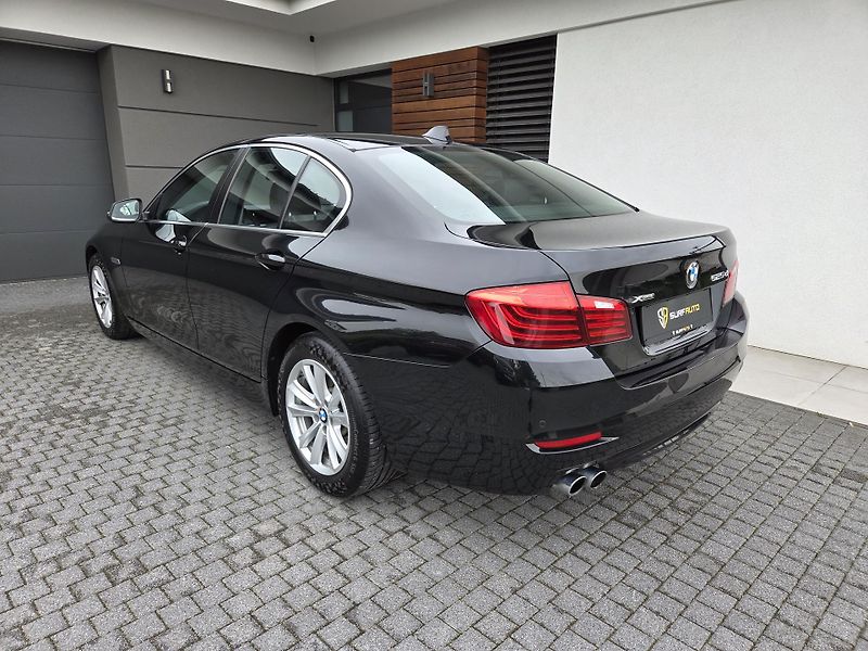 BMW Řada 5 525d xDrive ČR DPH  - fotka 2 z 44