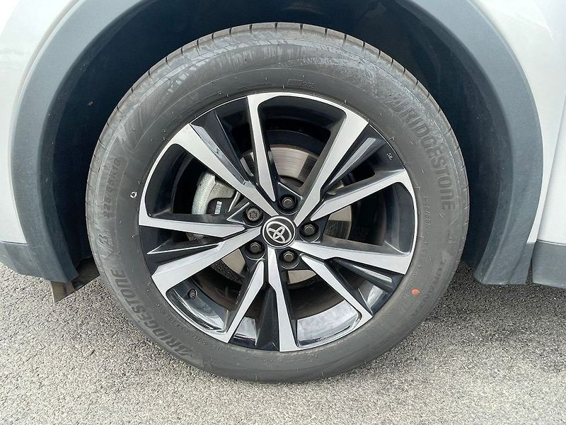 Toyota C-HR 1.8L Style Hybrid 2x4 - fotka 23 z 23